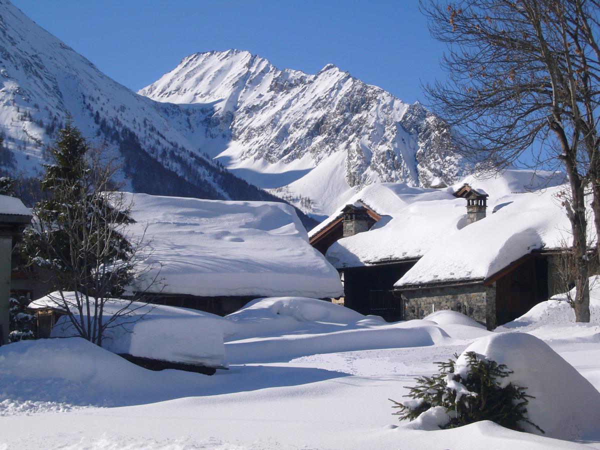 Hotel Locanda Grauson Cogne Dış mekan fotoğraf